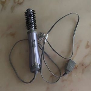 John Frieda hot air brush 1” barrel hot air brush